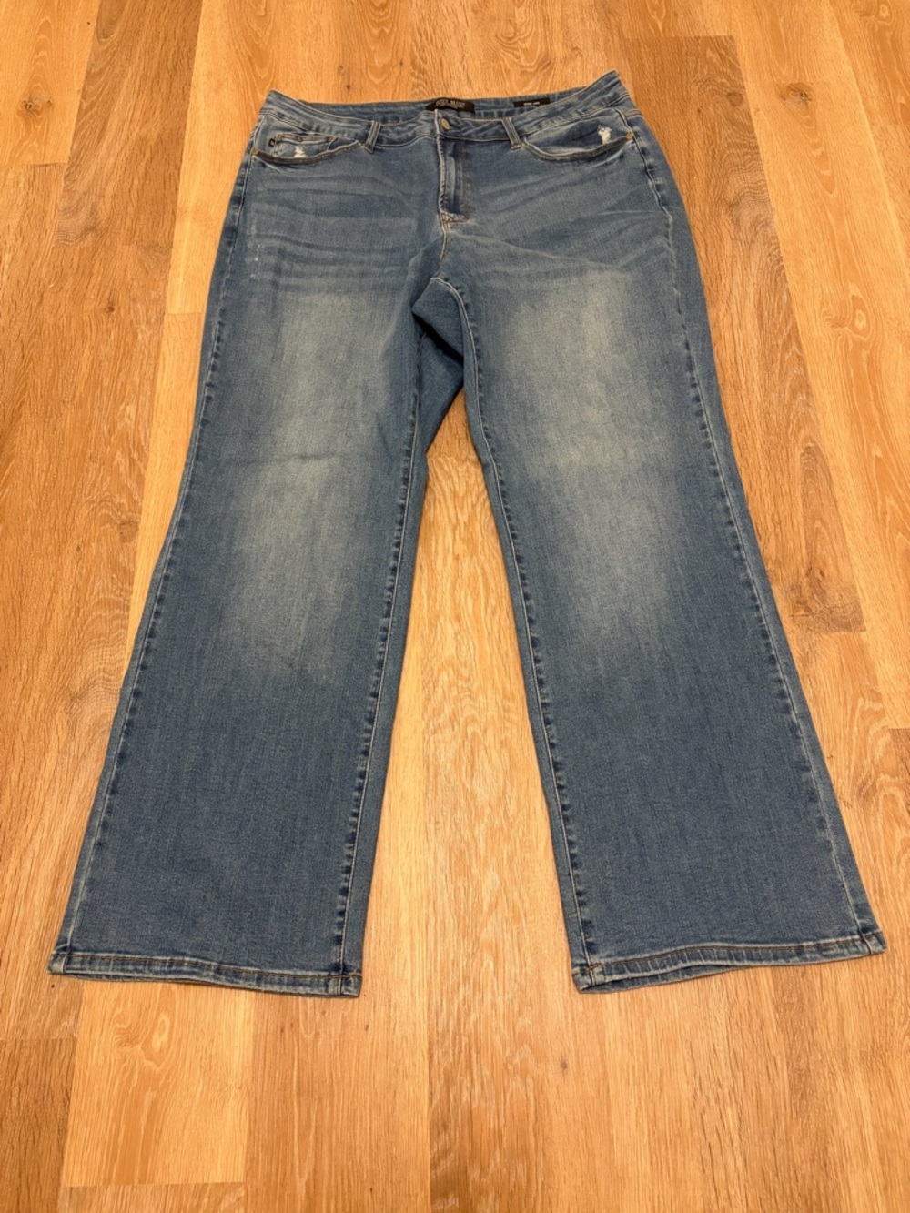 Judy Blue High Rise Wide Leg Jeans Medium Wash Distressed Plus Size 20W - Picture 1 of 8